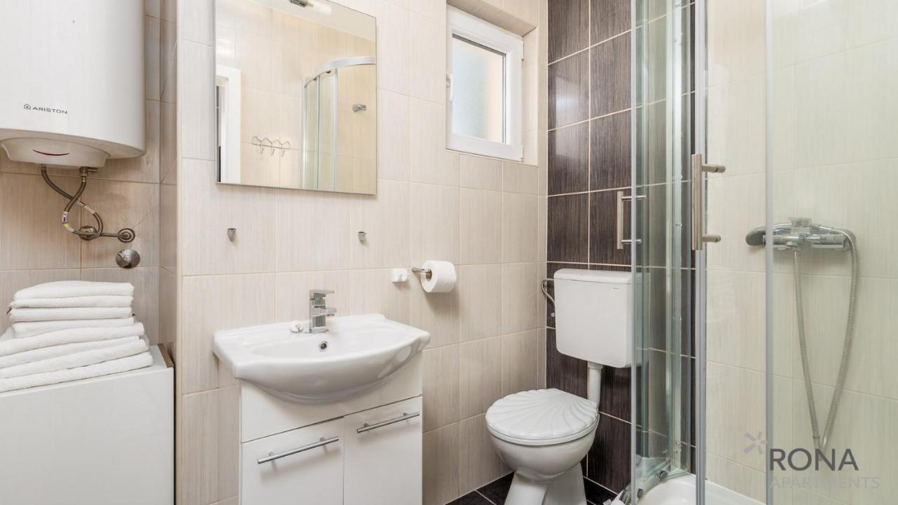 Rona Apartments Zlatko Šimuni Extérieur photo